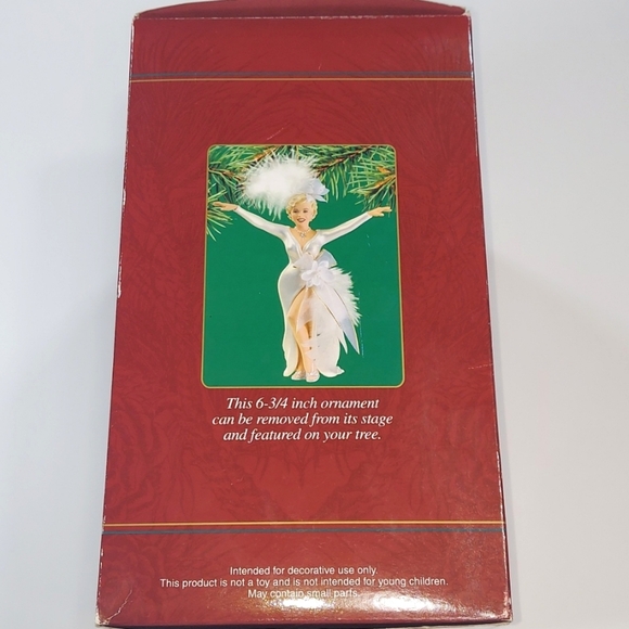 Amazon.com: American Greetings Heirloom Ornament Collection  Vintage Heirloom Collection Marilyn Monroe Fiber Optic Stage Ornament